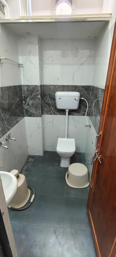 Hotel Anjali Ujjain Extérieur photo
